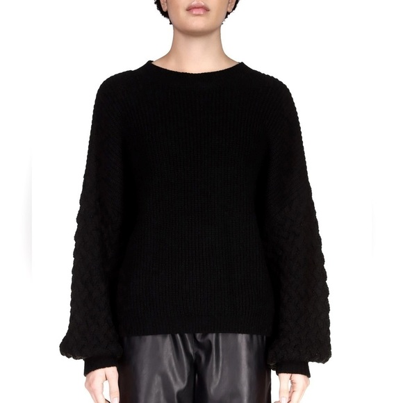 Sanctuary Women's Drop-Shoulder Cable-Sleeve Sweater pullover  Black size XS - Picture 1 of 7